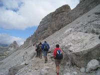 Bergpfad zur Drei-Zinnen-Hütte
