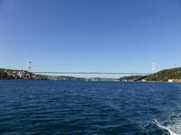 Bootsfahrt auf dem Bosporus (Bogazici-Brücke)
