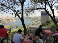 Teepause im Pierre Loti-Cafe