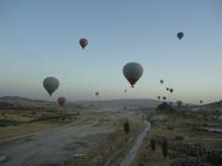 Heißluftballons über Göreme