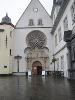Kirchenportal am Jesuitenplatz
