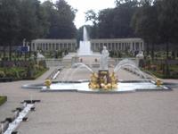 und Wasserfontainen, ...