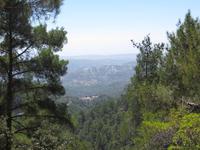 Blick während der Wanderung zurück von den Kalydona-Wasserfällen