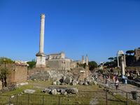 Spaziergang durch das Forum Romanum