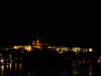 Erst dann kommt die Schönheit der Stadt mit ihren vielen alten Bauten vollständig zum Vorschein.