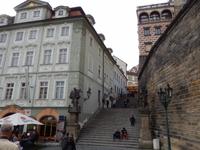 Besonders schön anzusehen ist auf der Kleinseite die Nerudagasse (Nerudova).