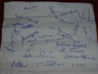 die Autogramme unserer Reisegruppe