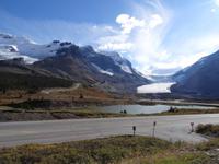 Blick auf das Columbia Icefield mit dem Athabasca Gletscher