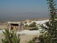 Kalkablagerungen und Gräber in Hierapolis