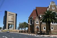 Neues Unabhängigkeitsmuseum neben Christuskirche