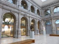 Kreuzgang im ehemaligen Jeronimo-Kloster Madrid