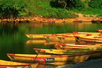 457 Per Boot zum Begnas Lake Resort