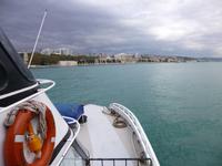 Mit unserem Privatboot geht's entlang dem Borporus bis zum Schwarzen Meer