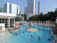 2022_ Freibad im Kowloon Park in Hongkong