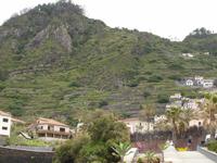 Blick von Porto Moniz in das Landesinnere