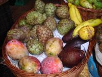 Markthalle von Funchal - ausgewählter Früchtekorb