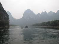 Flussfahrt auf dem Li