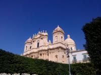 eine der vielen Kirchen Notos