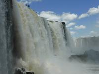 Brasilien/ Nationalpark Iguacu - Blick auf die Diablo-Wasserfälle 