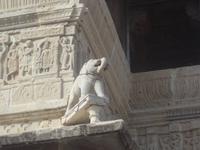 Marmorfriese am Hindutempel von Udaipur
