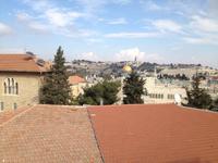 0605 Mittagessen über den Dächern Jerusalems
