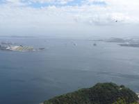 AIDAcara fährt in den Hafen von Rio ein
