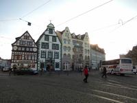 auf dem Weg zur Stadtrundfahrt