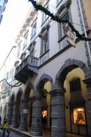 Merkantilgebäude - Kontrast in den Bozener Lauben