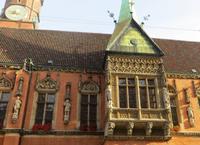 Prunkfassade an der Südseite des Rathauses