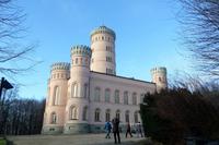 ...zum Jagdschloss Granitz