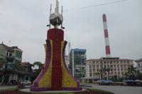 0111 In Richtung Ha Long-Energiestadt Uông Bí