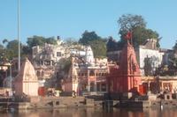 Blick zu den Badeghats von Ujjain