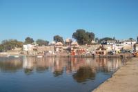 Blick zu den Badeghats von Ujjain