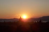 Sonnenuntergang in Bagan