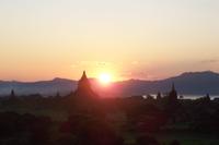 Sonnenuntergang in Bagan