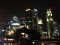 0409 Singapur bei Nacht