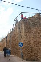 Auf der Mauer von Alcúdia