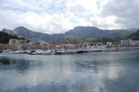 Blick auf den Hafen von Port de Sollér