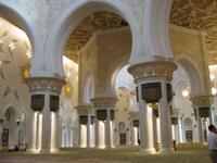 Zu Besuch in der Sheikh Zayed Moschee