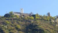 131 Schifffahrt durch das Mittelrheintal, Burg Sterrenberg