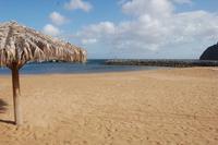 Sandstrand in der Bucht von Machico