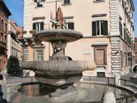 Roms Brunnen