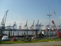 Blick zum Containerhafen