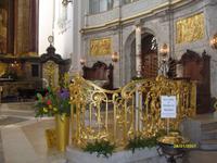 in der Kirche