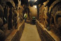 Unterirdische Gänge im Tuffgestein