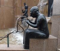 Weltkugelbrunnen  oder 