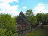 ...das hotelnahe Stadion ist zu sehen...