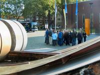 Kunst, Gruppe und Bus.