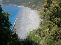 Der schwarze Strand vor Nonza
