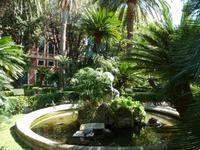 In der Parkanlage vom Palast Durazzo